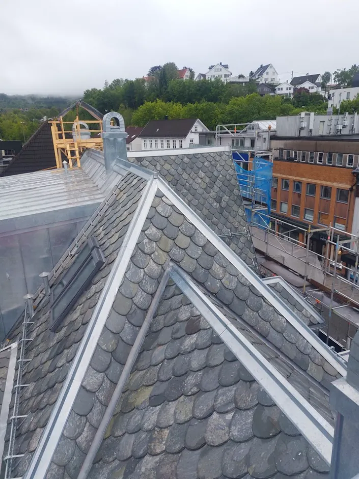 Fana Blikk AS – Blikkenslager, Taktekking, Ventilasjon – Bergen